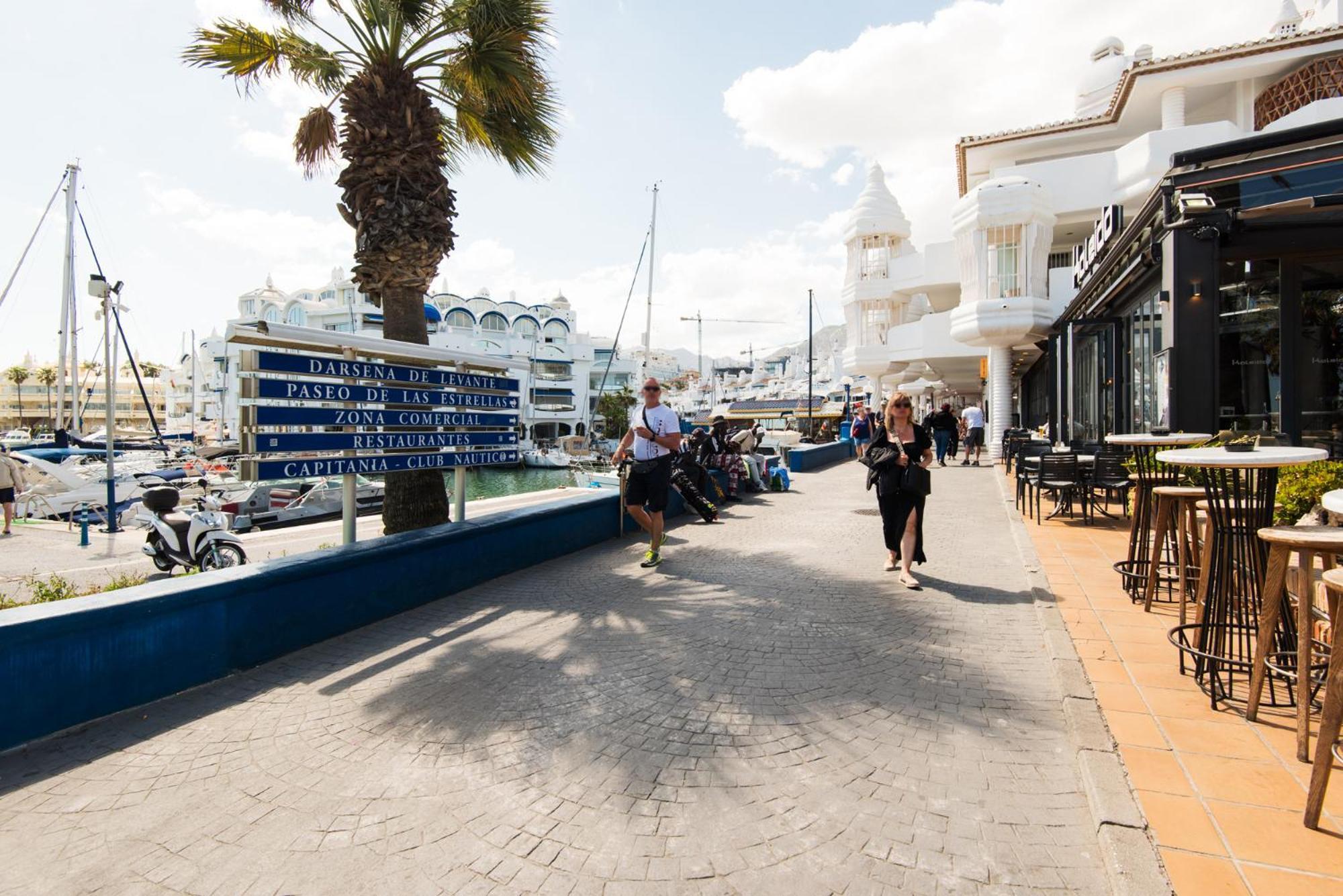 Apartmento En La Pequena Venecia, Puerto Marina Беналмадена Екстериор снимка