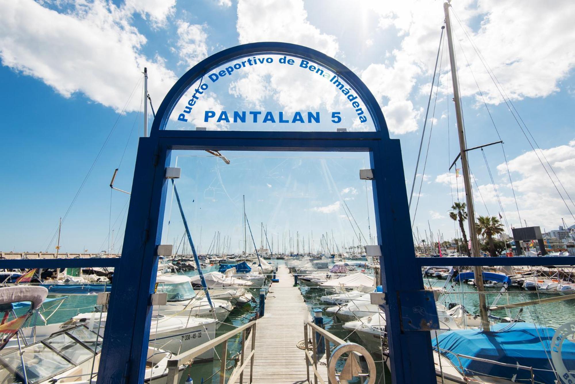 Apartmento En La Pequena Venecia, Puerto Marina Беналмадена Екстериор снимка